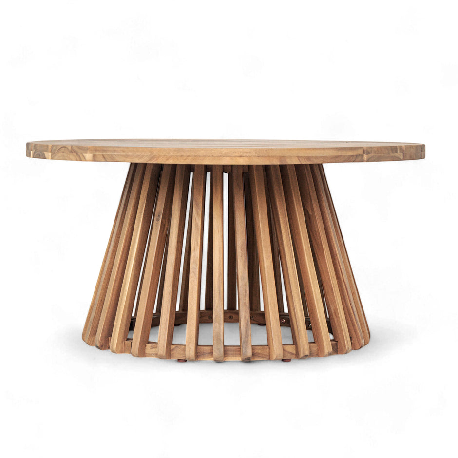 Claremont 3-istuttava daybed-sohvaryhmä akaasiapuupöydällä
